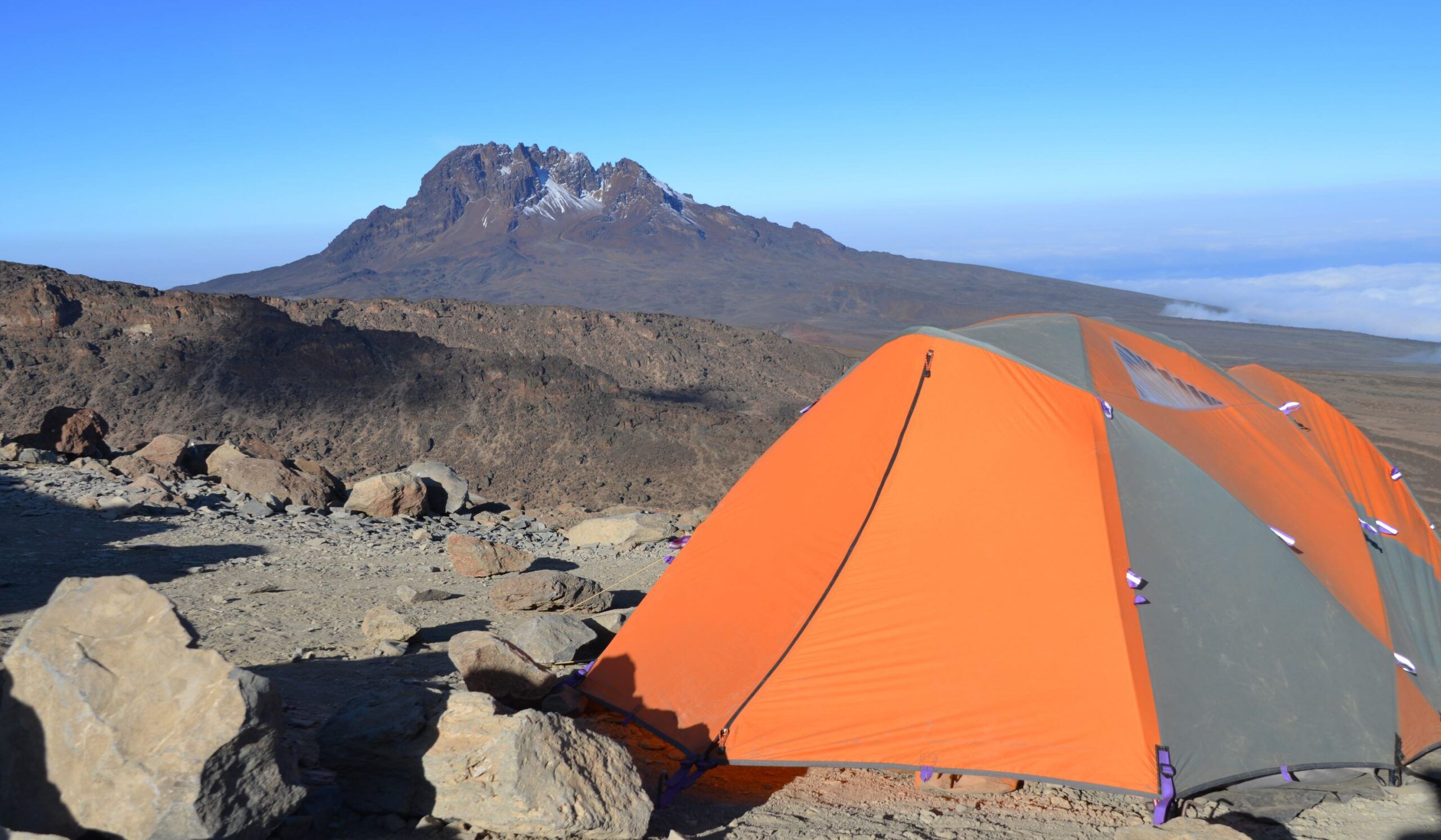 Voie Umbwe (4/6) | Karanga Camp (4 040 m) - Barafu Camp (4 645 m)
